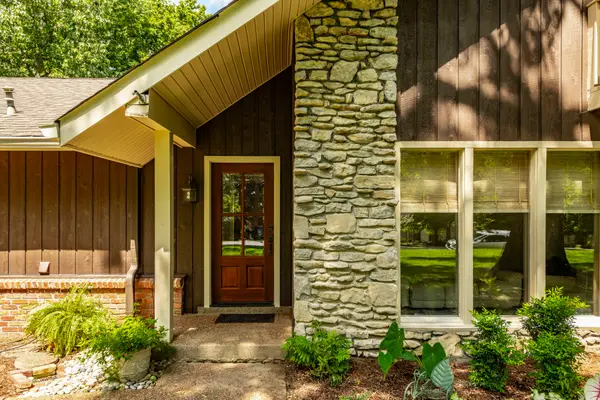 315 Raintree Dr, Hendersonville, TN 37075
