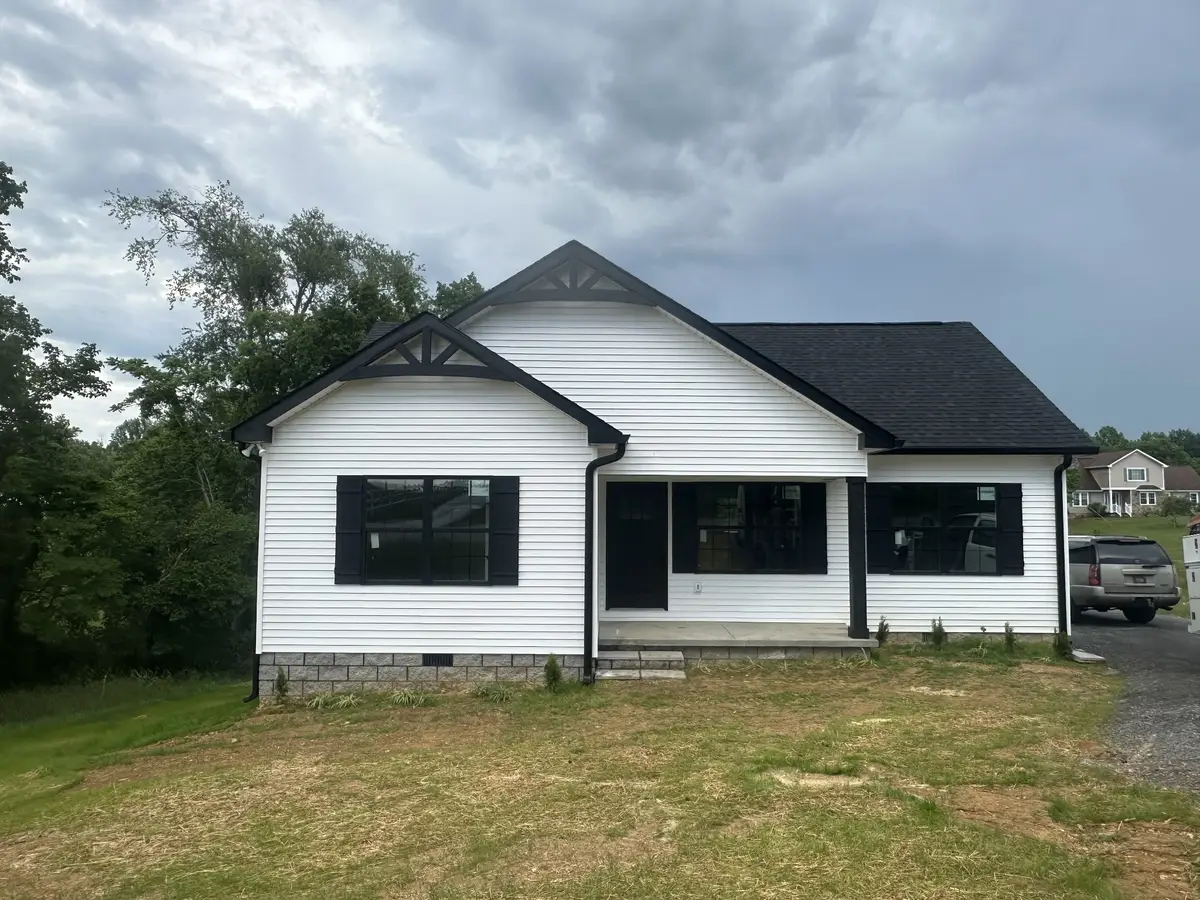 1615 Carthage Rd, Red Boiling Springs, TN 37150 - #1