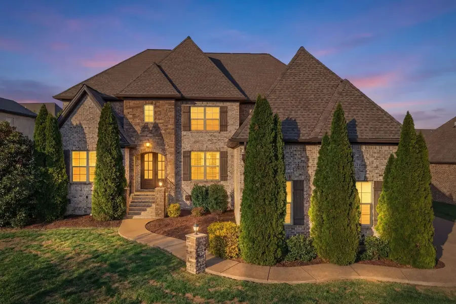 8008 Puddleduck Ln, Spring Hill, TN 37174 - #2