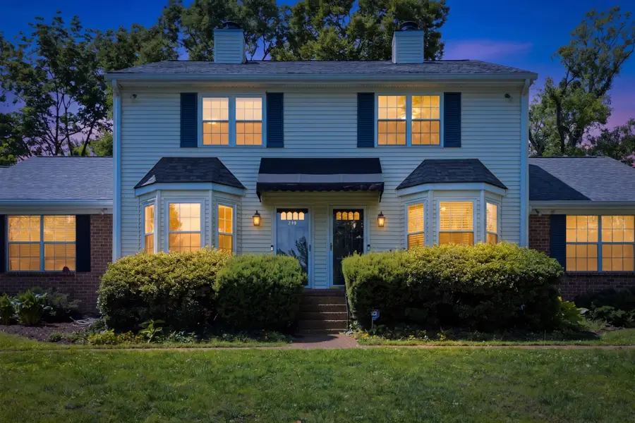 219 Brattlesboro Pl, Nashville, TN 37204 - #2