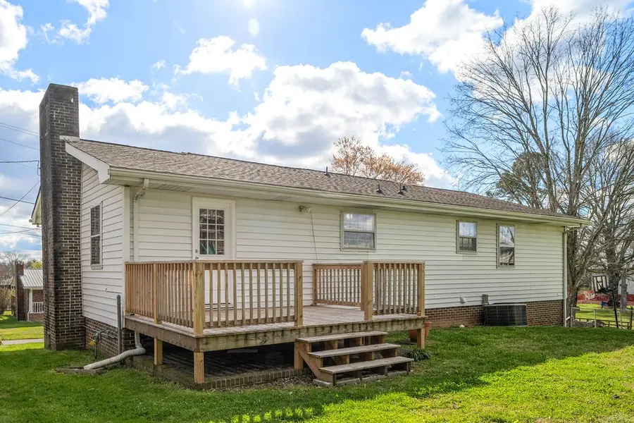 111 Edgewood Cir, Fort Oglethorpe, GA 30742 - #3