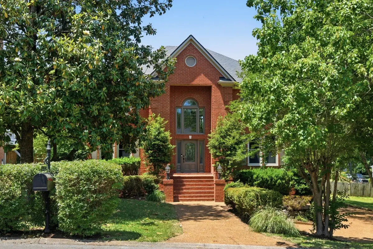 119 Sturbridge Dr, Franklin, TN 37064 - #1