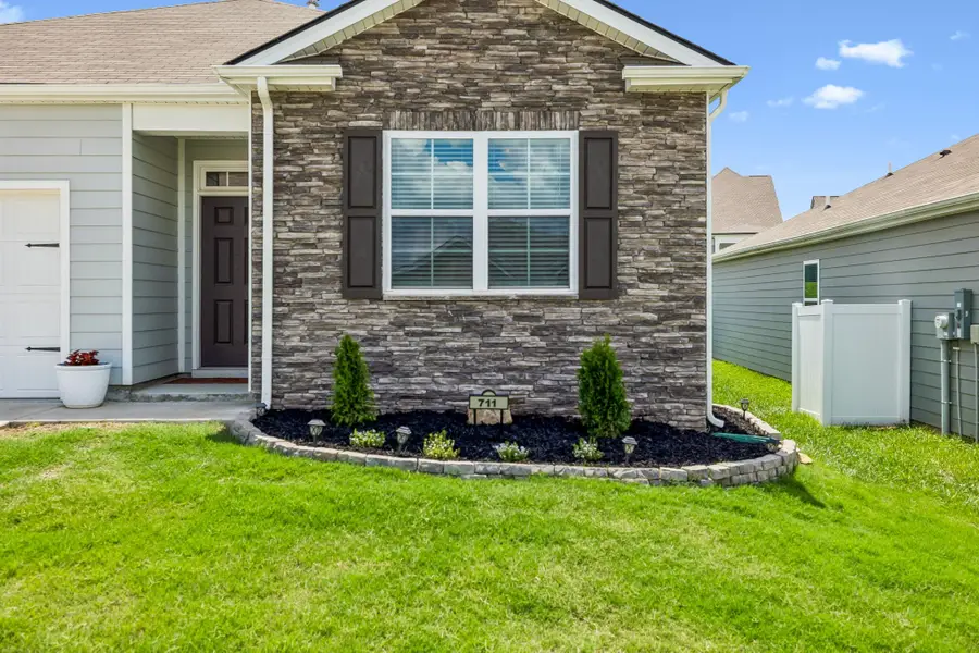 711 Pintail Pt, Lebanon, TN 37090 - #3