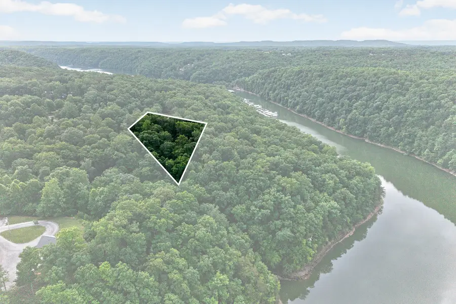 222 Witherspoon Dr, Smithville, TN 37166 - #2