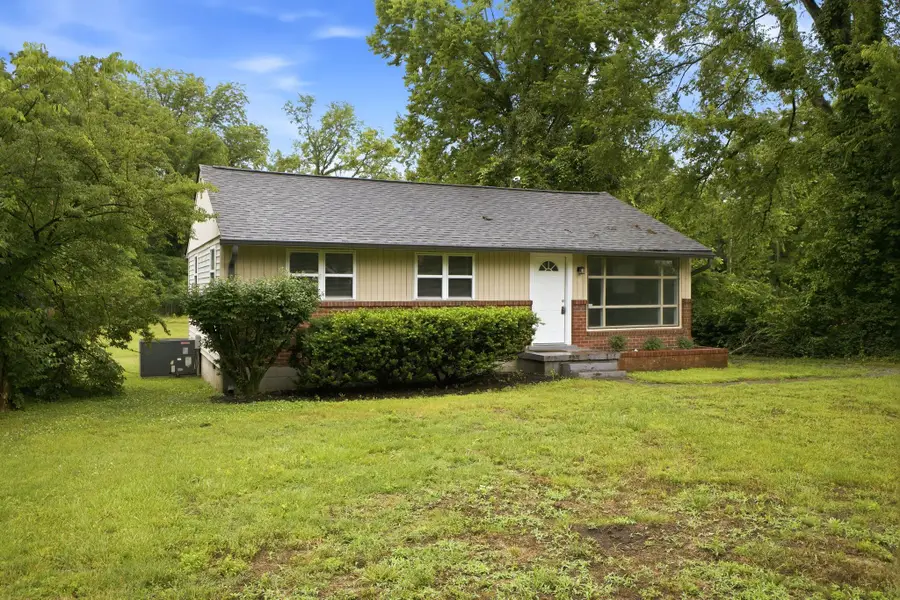 902 Virginia Ave, Nashville, TN 37216 - #2