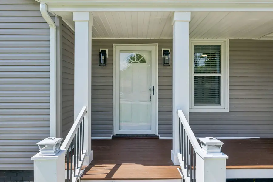 105 N Hampton Ct, Smyrna, TN 37167 - #2