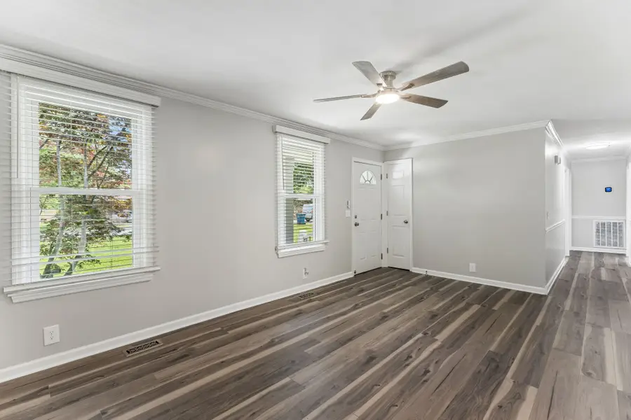 105 N Hampton Ct, Smyrna, TN 37167 - #3