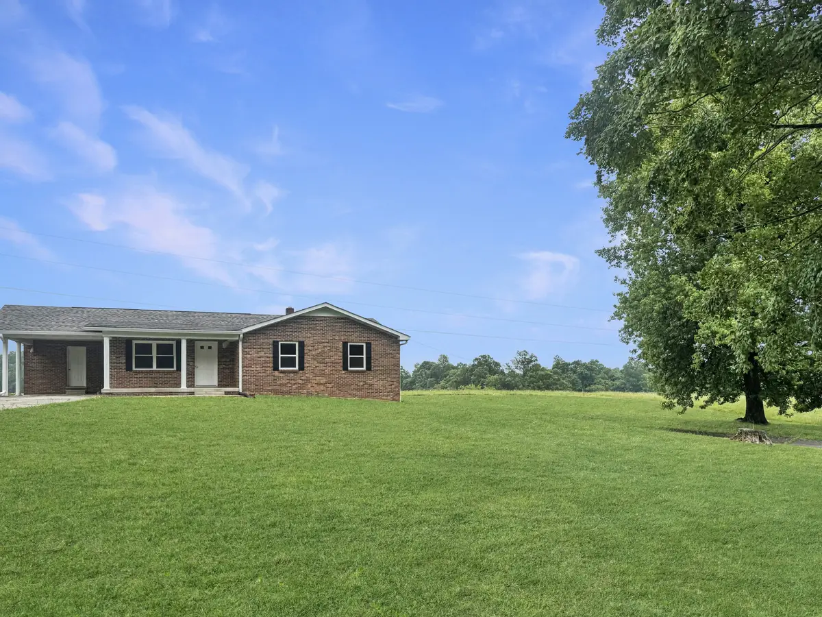 1211 Taylor Chapel Rd, Dover, TN 37058 - #1