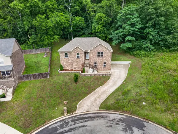 217 Indian Summer Ct, Nashville, TN 37207