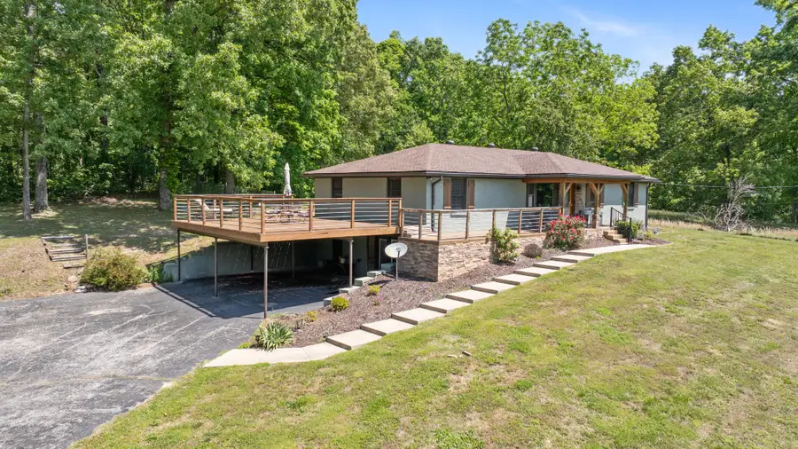 7623 Highway 100, Bon Aqua, TN 37025 - #3