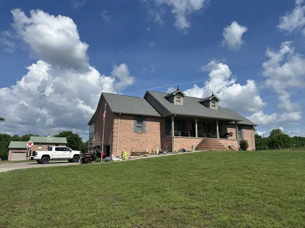 238 Zieglers Fort Rd, Gallatin, TN 37066