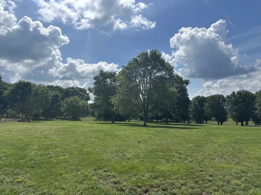 238 Zieglers Fort Rd, Gallatin, TN 37066 - #3