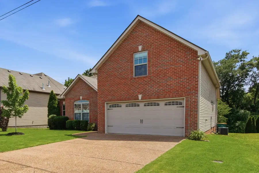 7024 Nickalus Way, Spring Hill, TN 37174 - #2