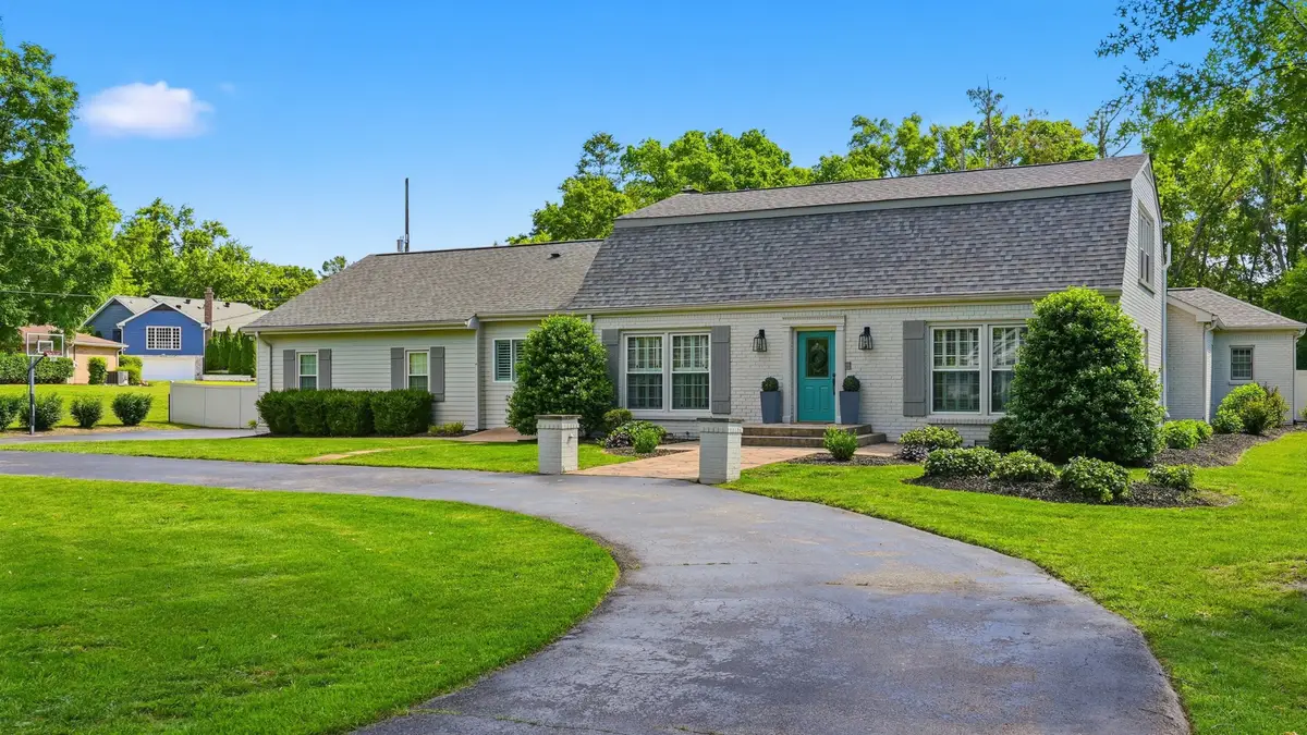 6306 Milbrook Rd, Brentwood, TN 37027 - #1