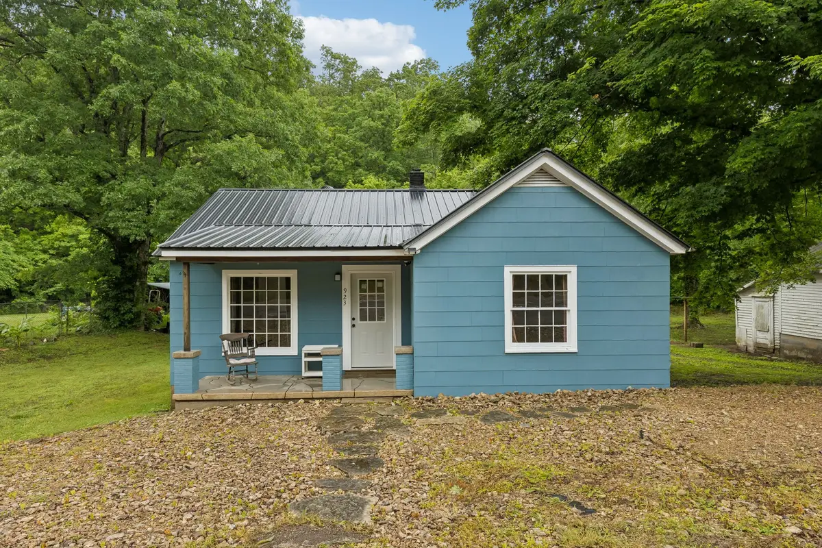 923 Highway 100 W, Centerville, TN 37033 - #1