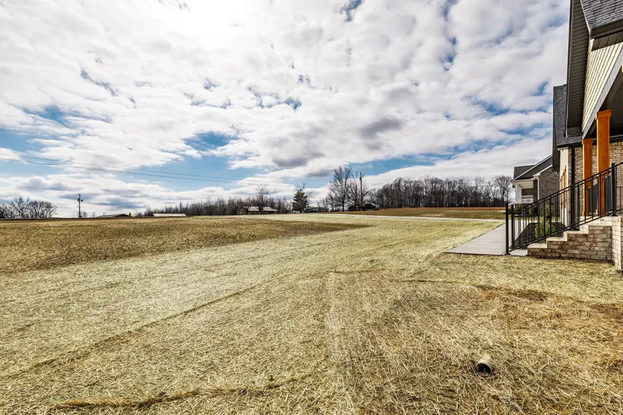 159 S Ray Rd, Portland, TN 37148 - #3
