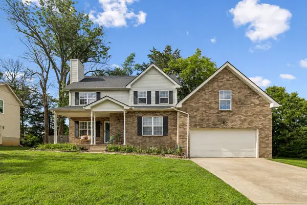 3200 W Yorkshire Ct, Old Hickory, TN 37138