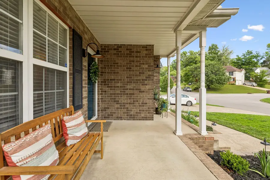 3200 W Yorkshire Ct, Old Hickory, TN 37138 - #3
