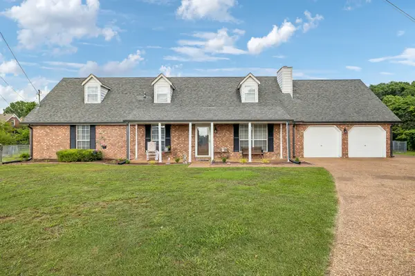 512 Decherd Ln, Smyrna, TN 37167