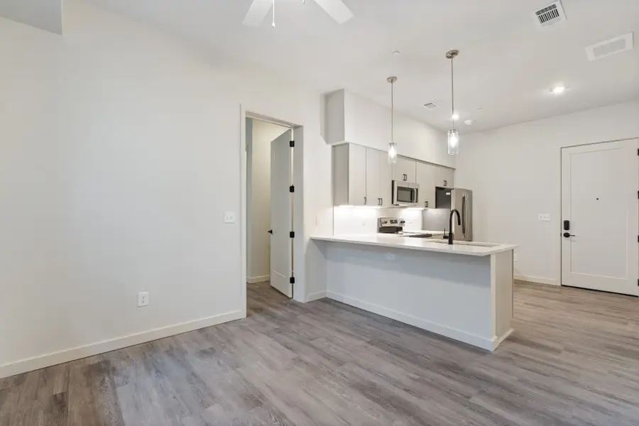 1014 16th Avenue S #302, Nashville, TN 37212 - #3