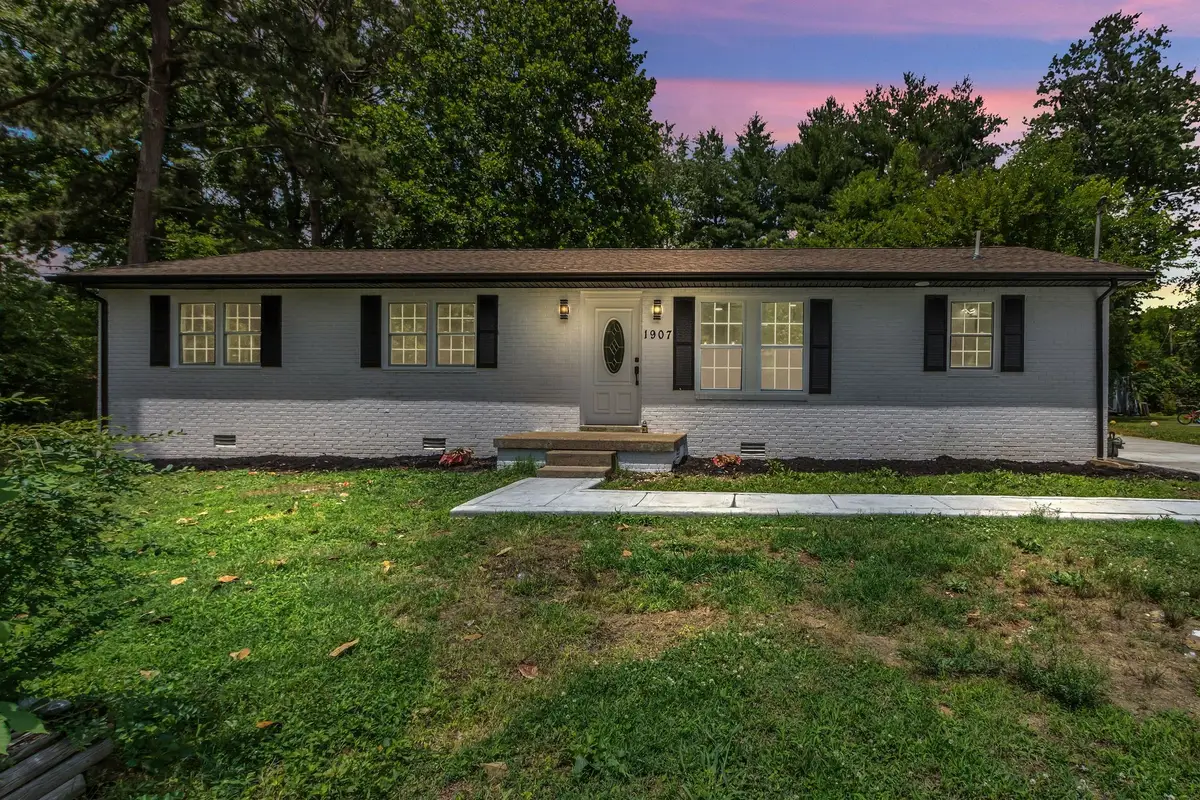 1907 Russell Dr, Murfreesboro, TN 37130 - #1