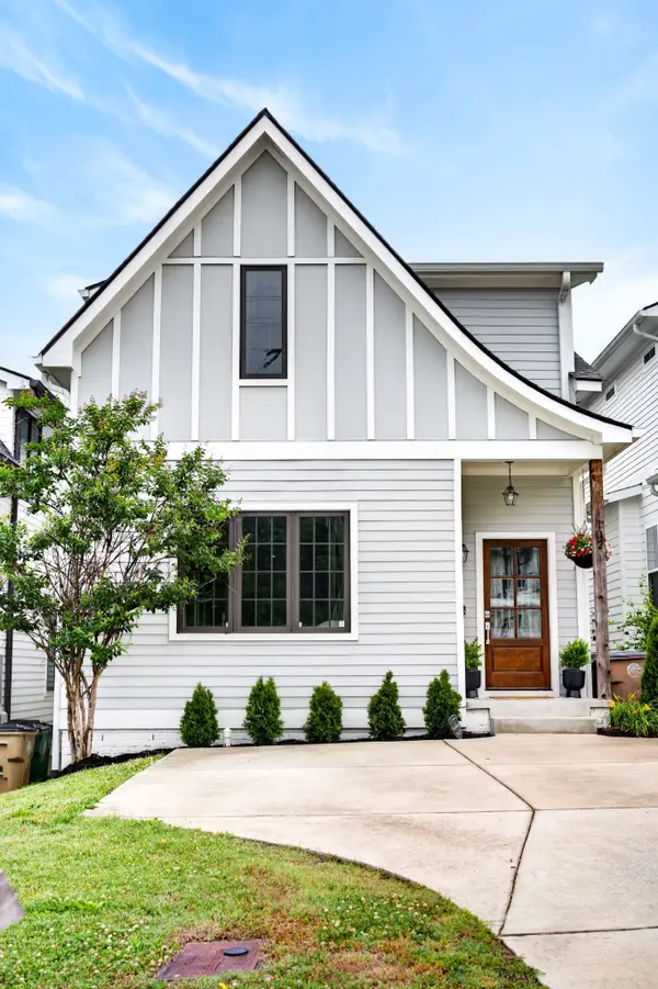 102 Oceola Ave, Nashville, TN 37209