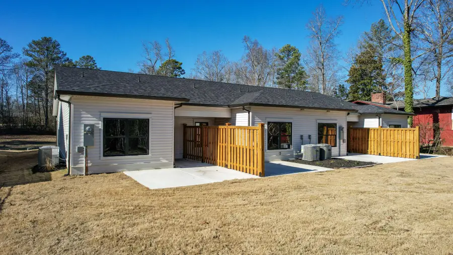 3482 Pinecrest Avenue Nw, Cleveland, TN 37312 - #3