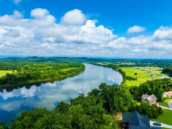 6428 Espalier Drive, Decatur, TN 37322