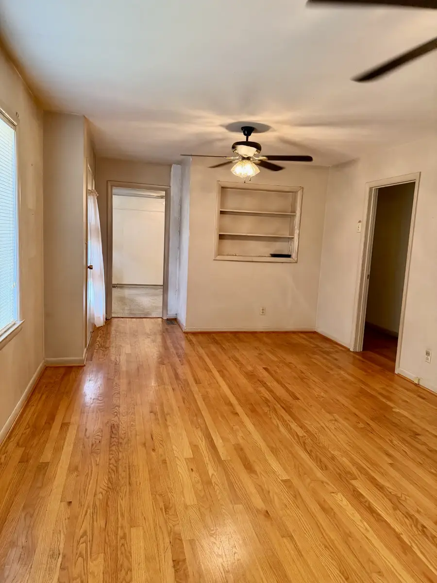 301 Malvin St, Gallatin, TN 37066 - #3