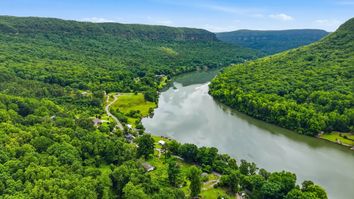 20045 River Canyon Road, Chattanooga, TN 37405 - #1