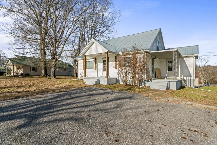 922 Trail St, Woodbury, TN 37190 - #2