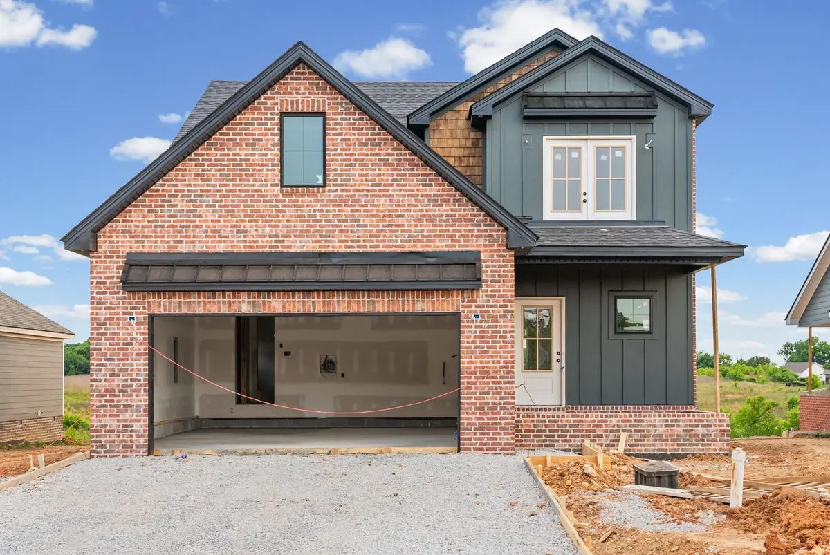 914 Bankside Dr, Clarksville, TN 37043 - #1