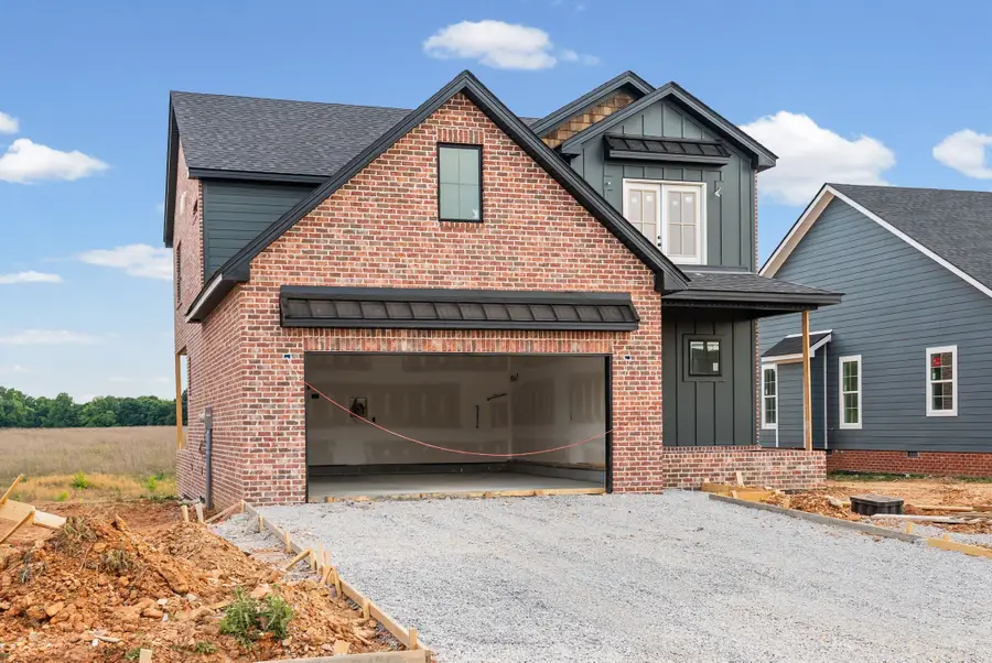914 Bankside Dr, Clarksville, TN 37043 - #2