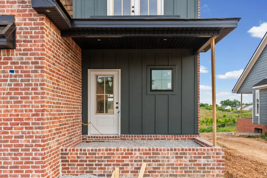 914 Bankside Dr, Clarksville, TN 37043 - #3