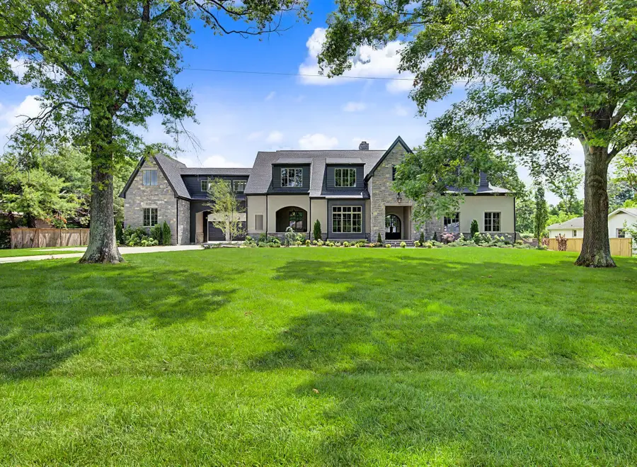 226 Williamsburg Cir, Brentwood, TN 37027 - #2