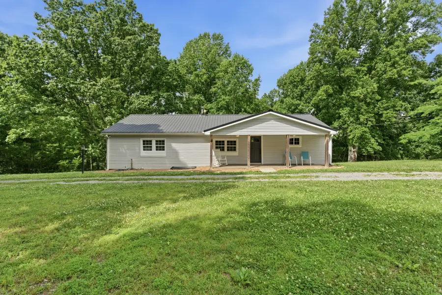 8836 W Sheepneck Rd, Mount Pleasant, TN 38474 - #2