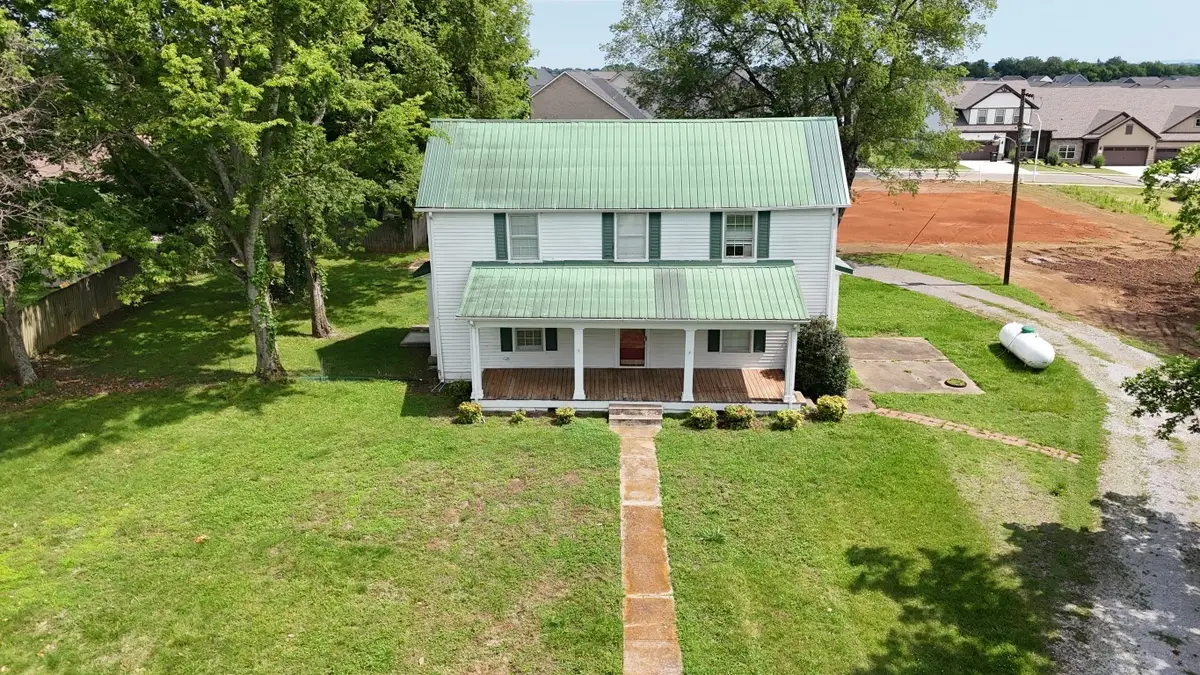 1310 Veterans Pkwy, Murfreesboro, TN 37128 - #1