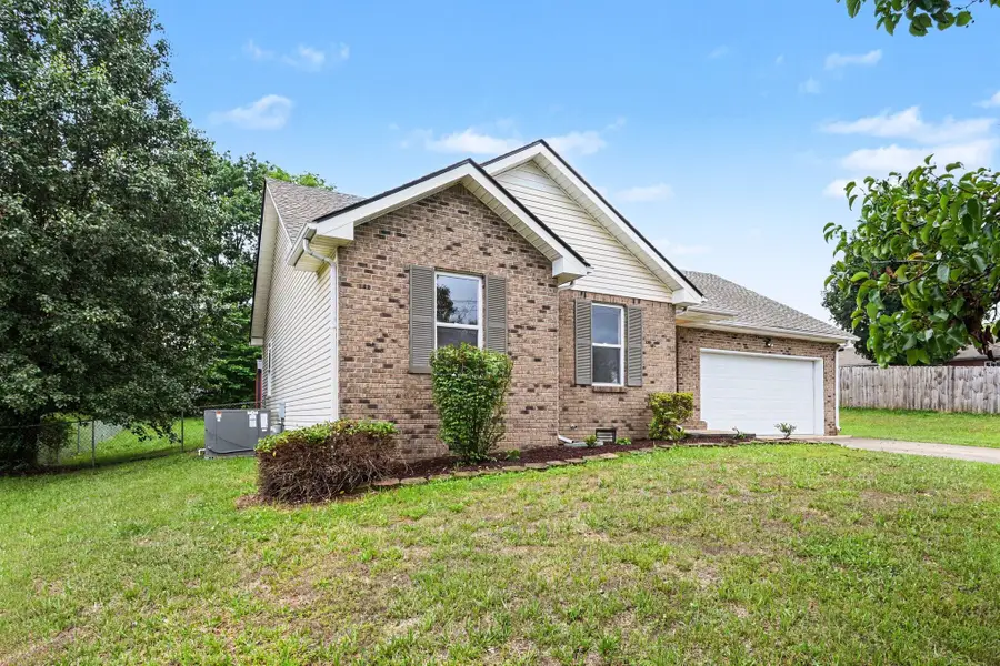 1774 Cabana Dr Ne, Clarksville, TN 37042 - #3