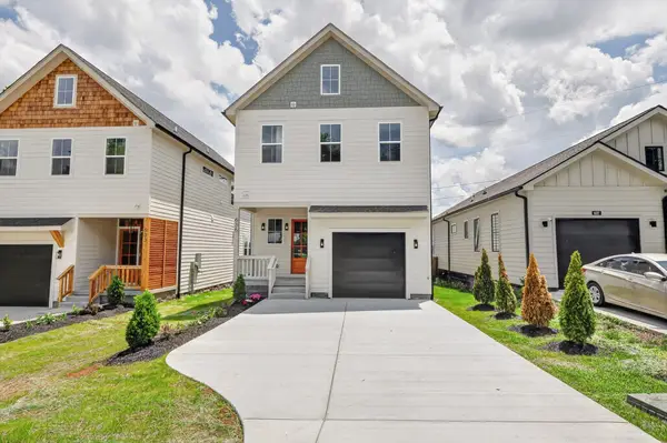 635 Clairidge Dr, Nashville, TN 37214