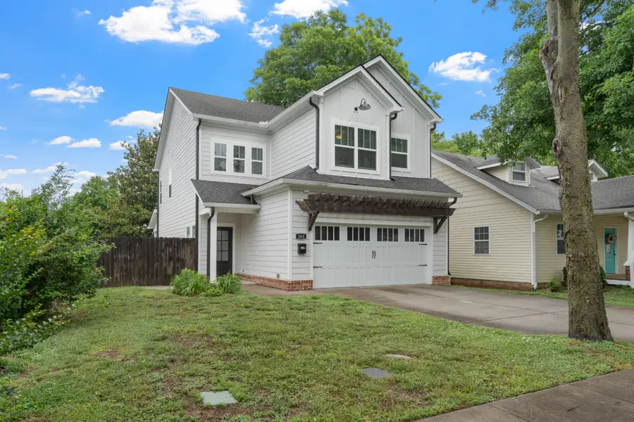 202 Richardson Ave, Murfreesboro, TN 37130 - #2