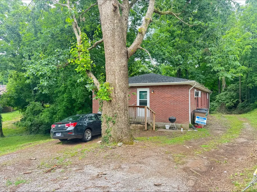 1115 Campbell St, Nashville, TN 37206 - #3