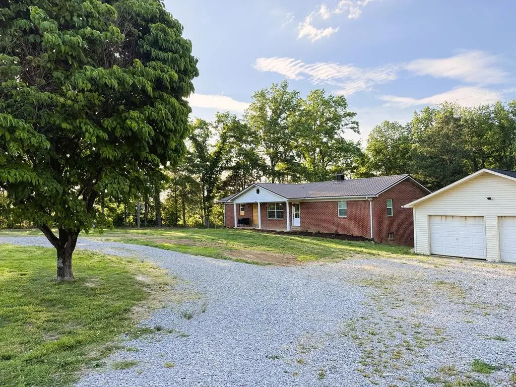 1348 Unionhill Rd, Red Boiling Springs, TN 37150 - #1