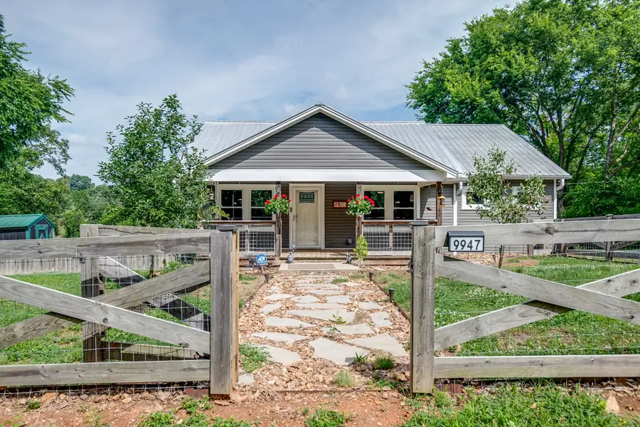 9947 Old Highway 46, Bon Aqua, TN 37025 - #2