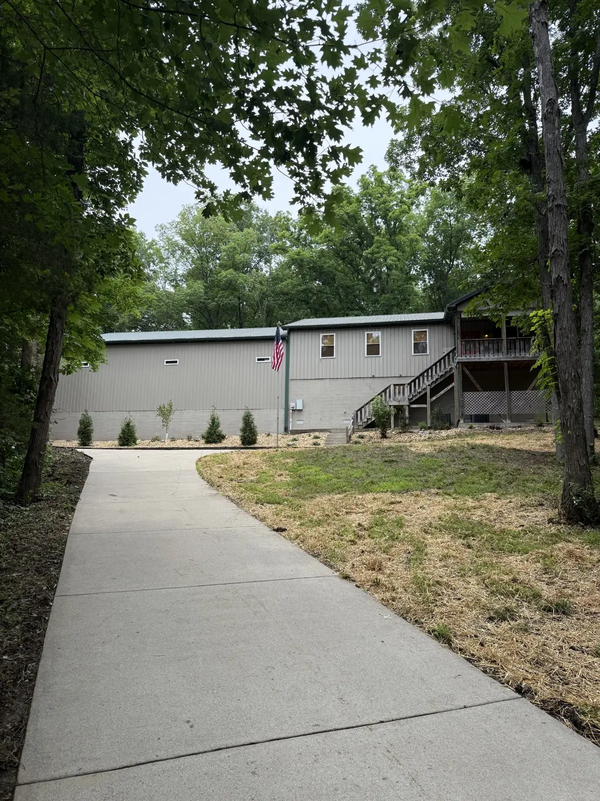527 Hickory Ridge Rd, Gallatin, TN 37066 - #1