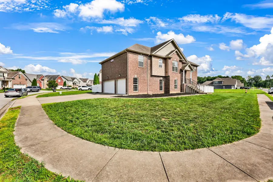 598 Press Grove Dr, Clarksville, TN 37043 - #2