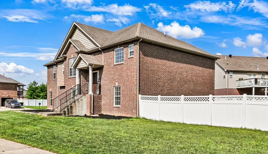 598 Press Grove Dr, Clarksville, TN 37043 - #3