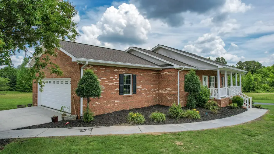 210 Hancock Road Ne, Cleveland, TN 37323 - #2