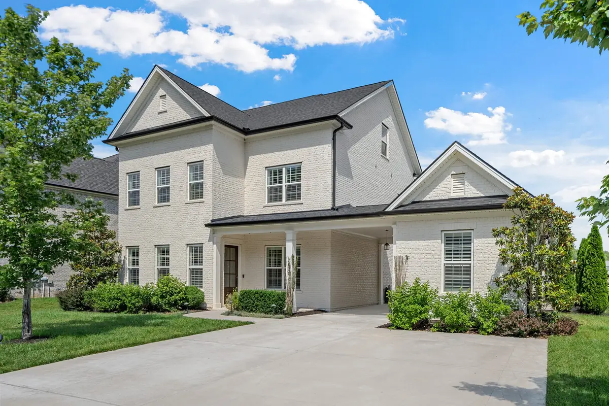 7020 Vineyard Valley Dr, College Grove, TN 37046 - #1