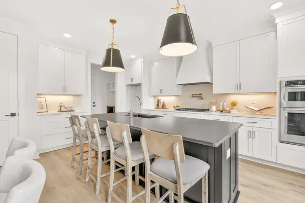 518A Eastboro Drive, Nashville, TN 37218