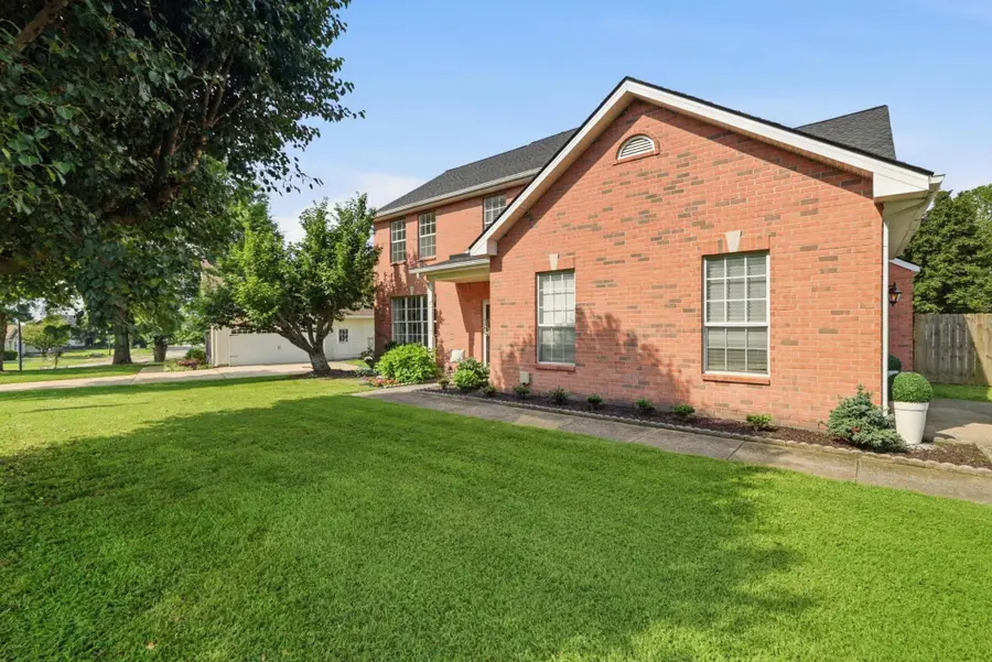 1701 Portway Ct, Spring Hill, TN 37174 - #2